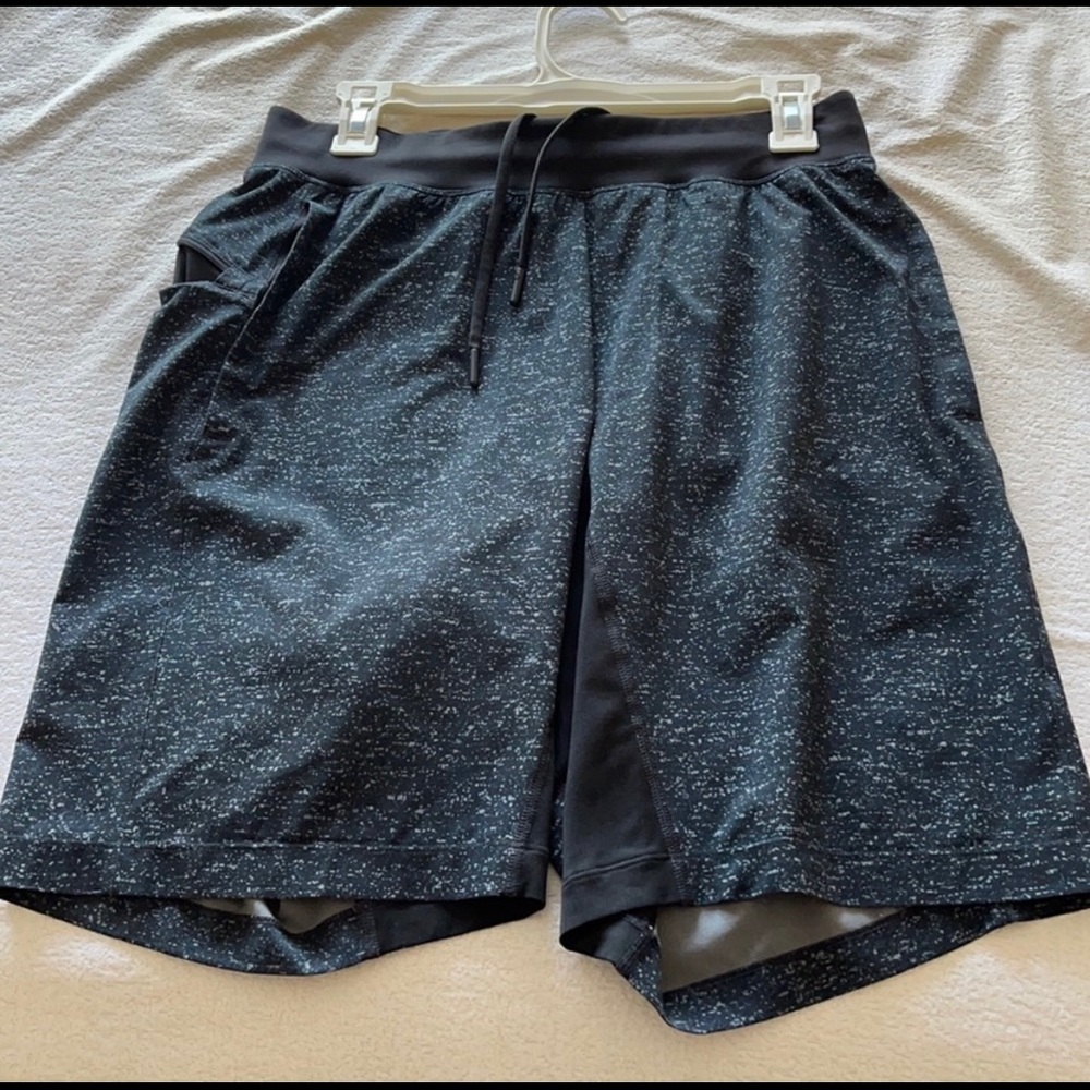 Lululemon T.H.E Shorts Linerless 9”